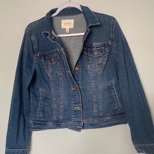 Jessica Simpson jean jacket size M